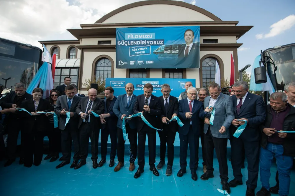 Akın: “Yolları değil, gönülleri de birbirine bağladık”