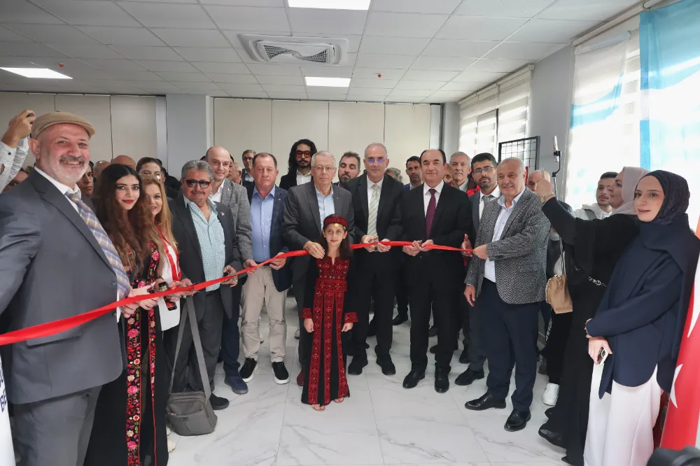 “The International Exhibition in Türkiye” Sergisi Gönen’de Sanatseverlerle Buluştu