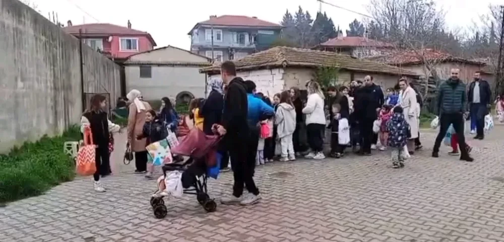 Geçkinli Köyü