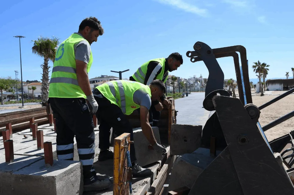 Büyükşehir Belediyesi, Kurban Bayramı Öncesi 7/24 Sahada