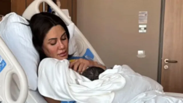 Sahra Işık Anne Oldu: Oğluna “Pamir” İsmini Verdi