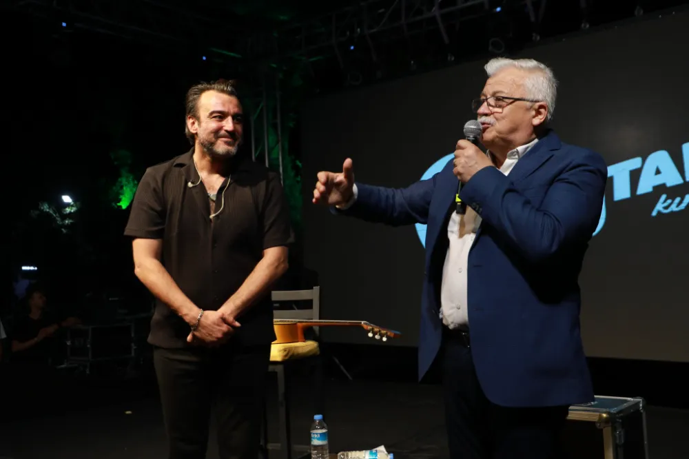 ÖREN GÜNÜN FİNALİNİ RIZA TAMER’LE COŞKUYLA KAPATTI