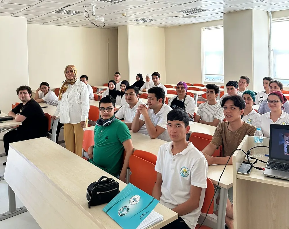 BUBFA Uygulama Otelinde Stajyer Öğrencilere İş Sağlığı ve Güvenliği Eğitimi
